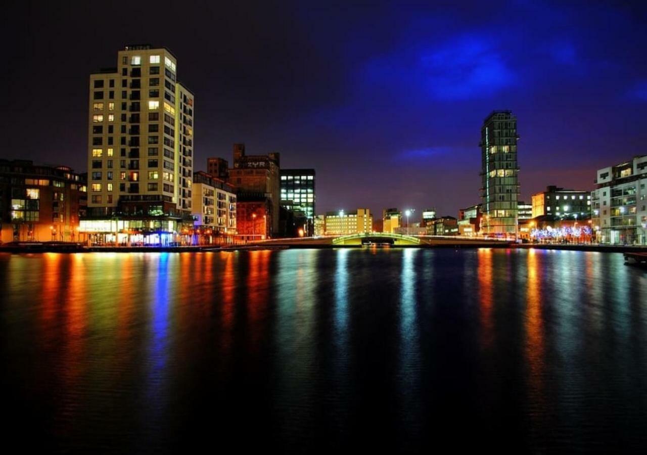 Grand Canal Dock Waterfront Luxury * Dublin