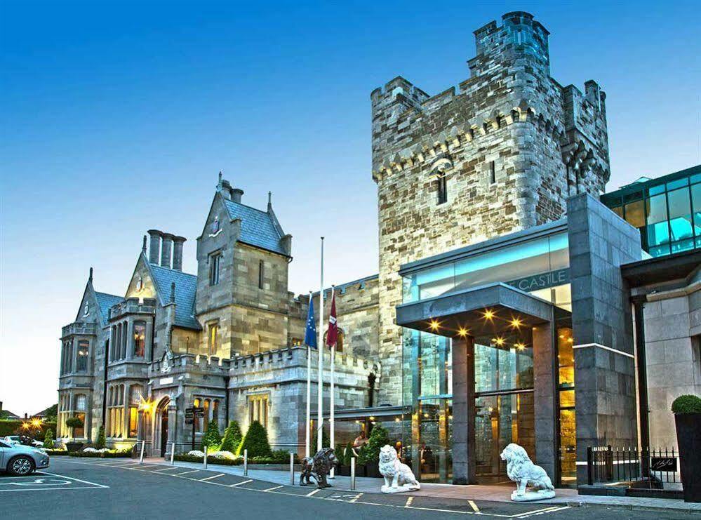 Clontarf Castle Hotel 4*