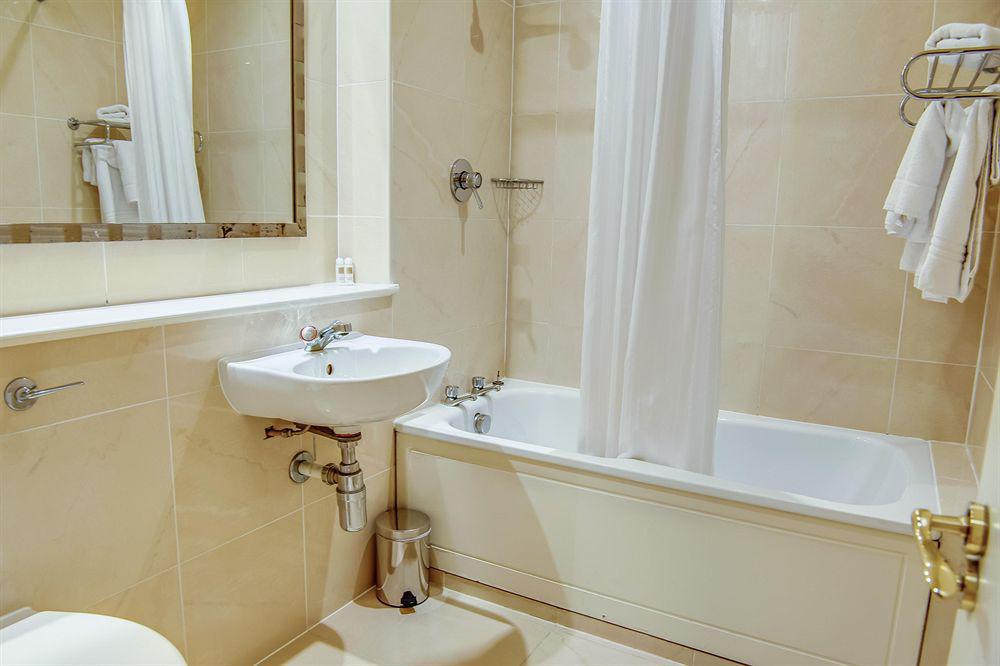 Hotel Albany House 3*