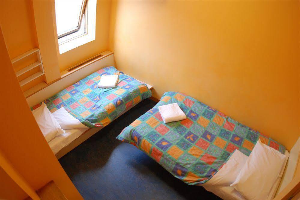 Hostel Avalon House