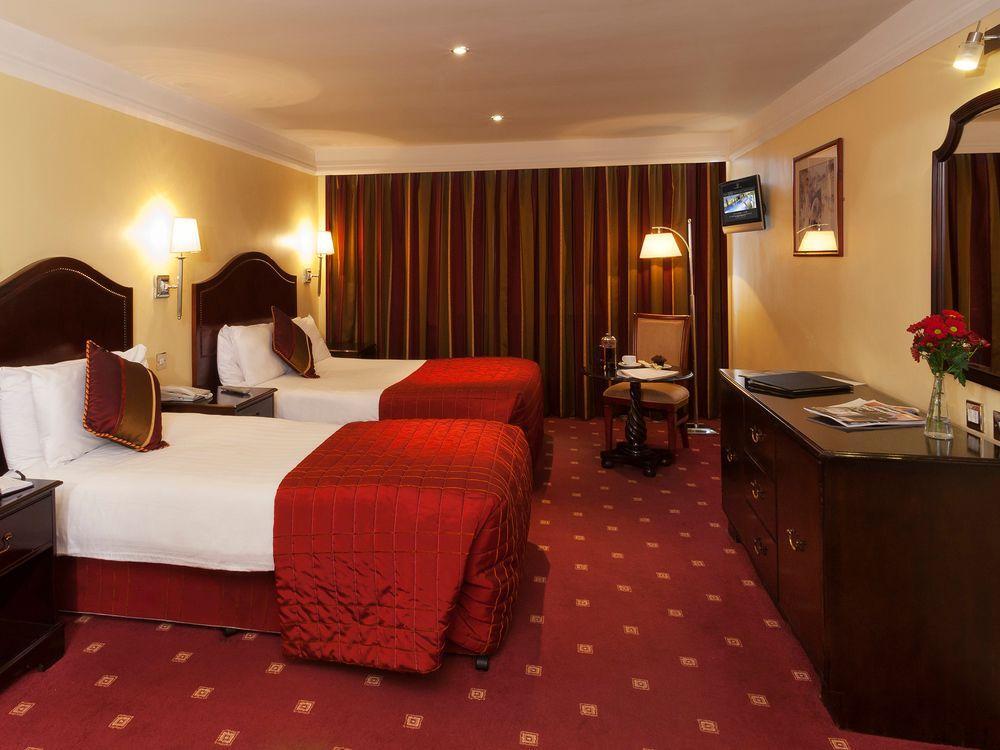 Hotel The Bonnington & Leisure Centre 3*