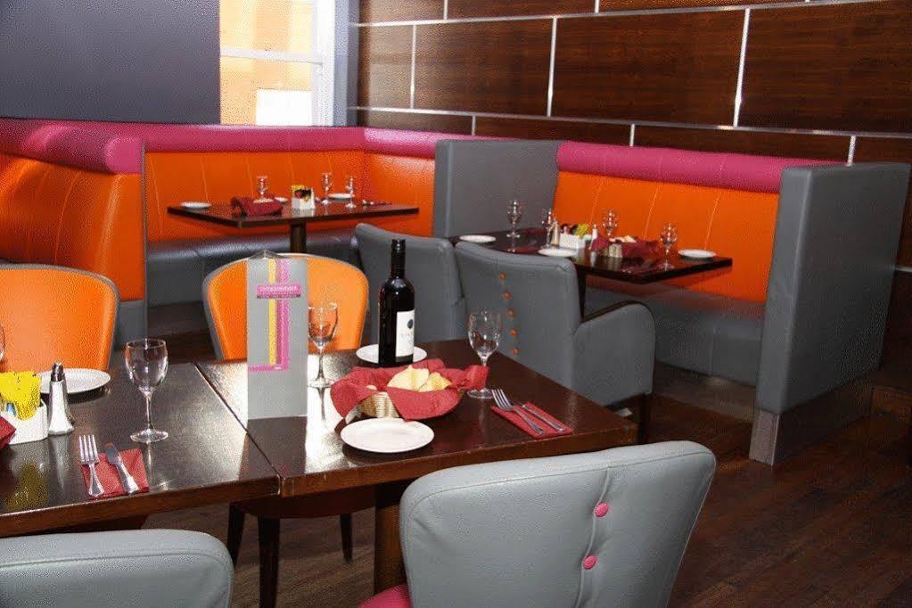 Fitzsimons Temple Bar 3* Dublin