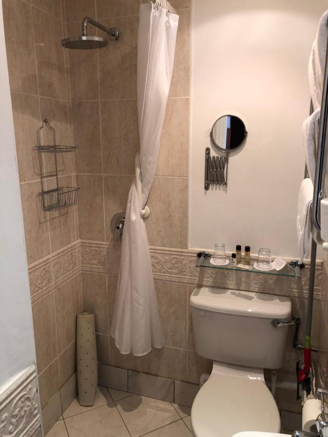 The Leeson Guest house