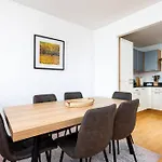 Lovely 2 Bedroom Apartment With Balcony