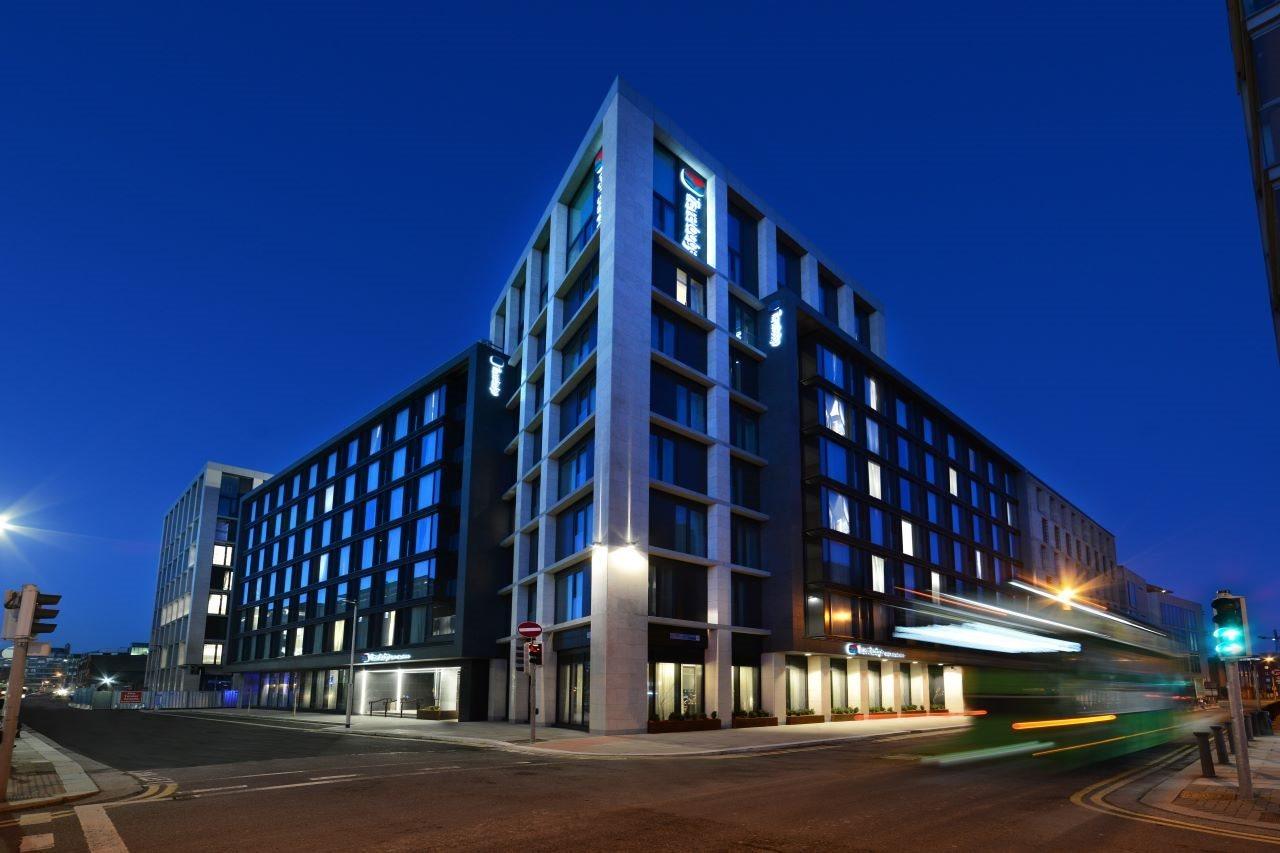 Travelodge Centre 3*