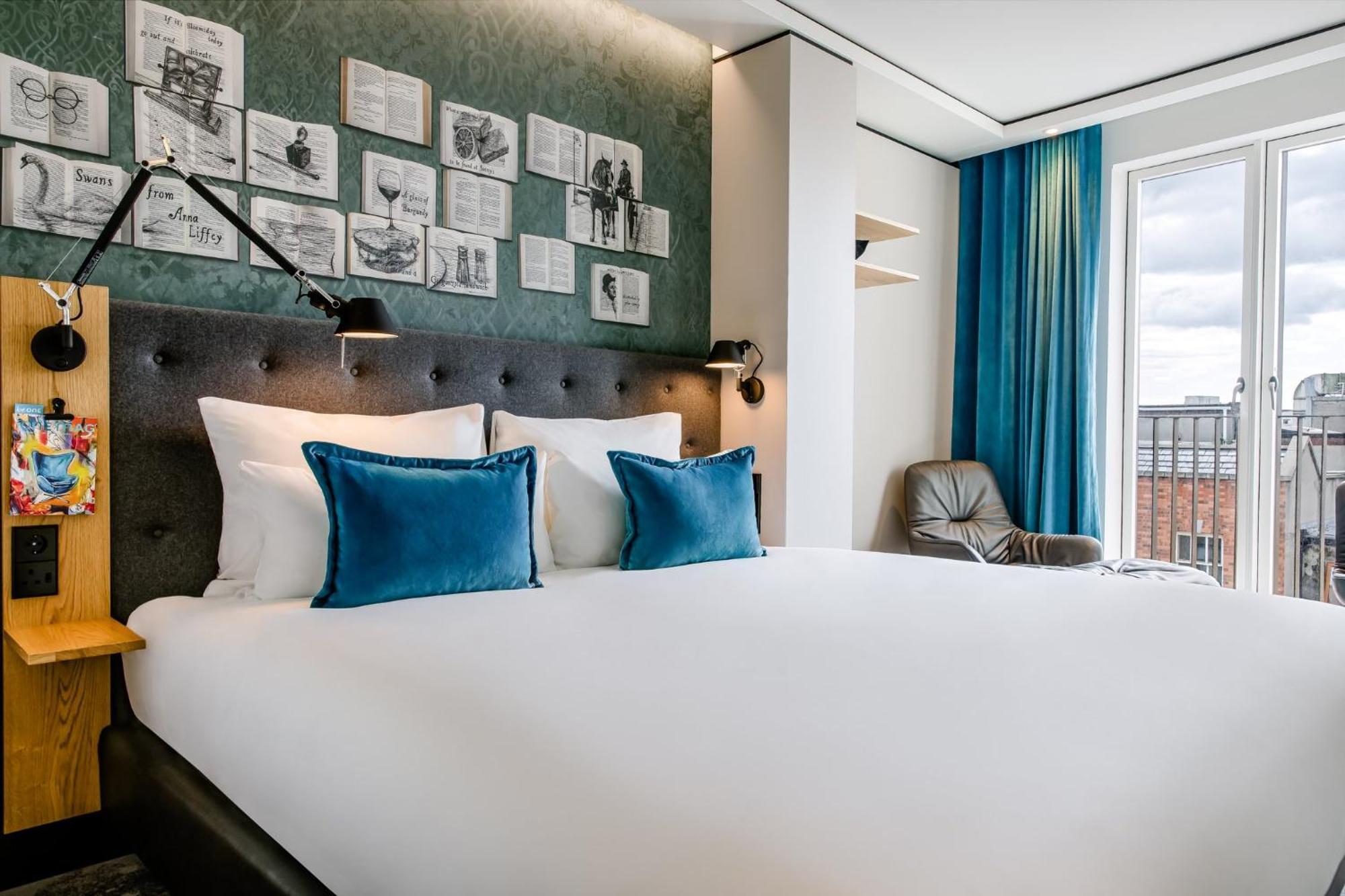 Hotel One