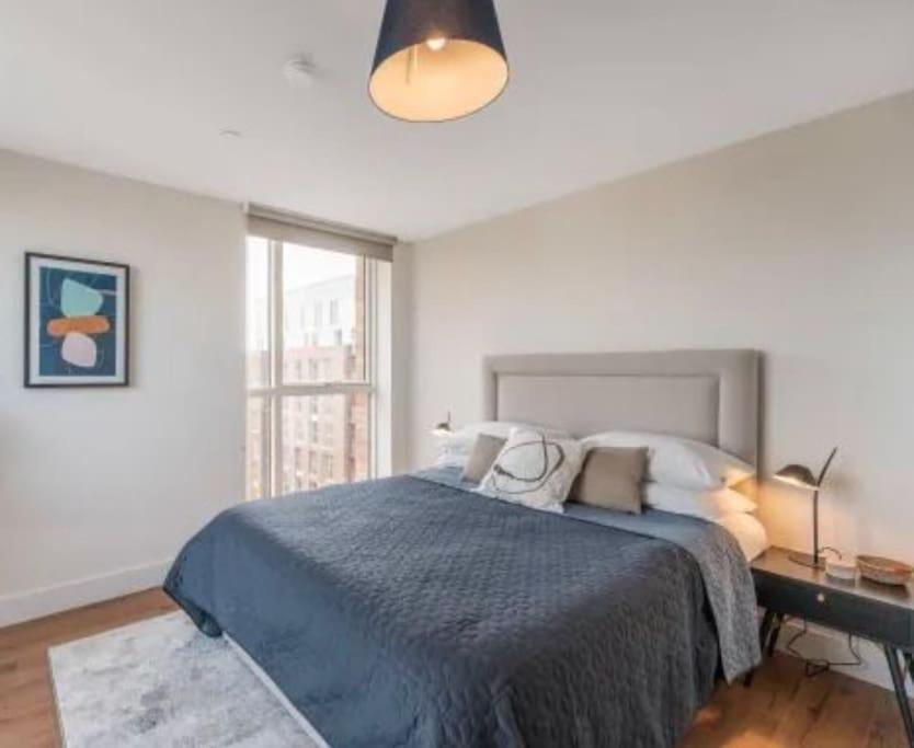 Lovely 2 Bedroom 8 * Dublin