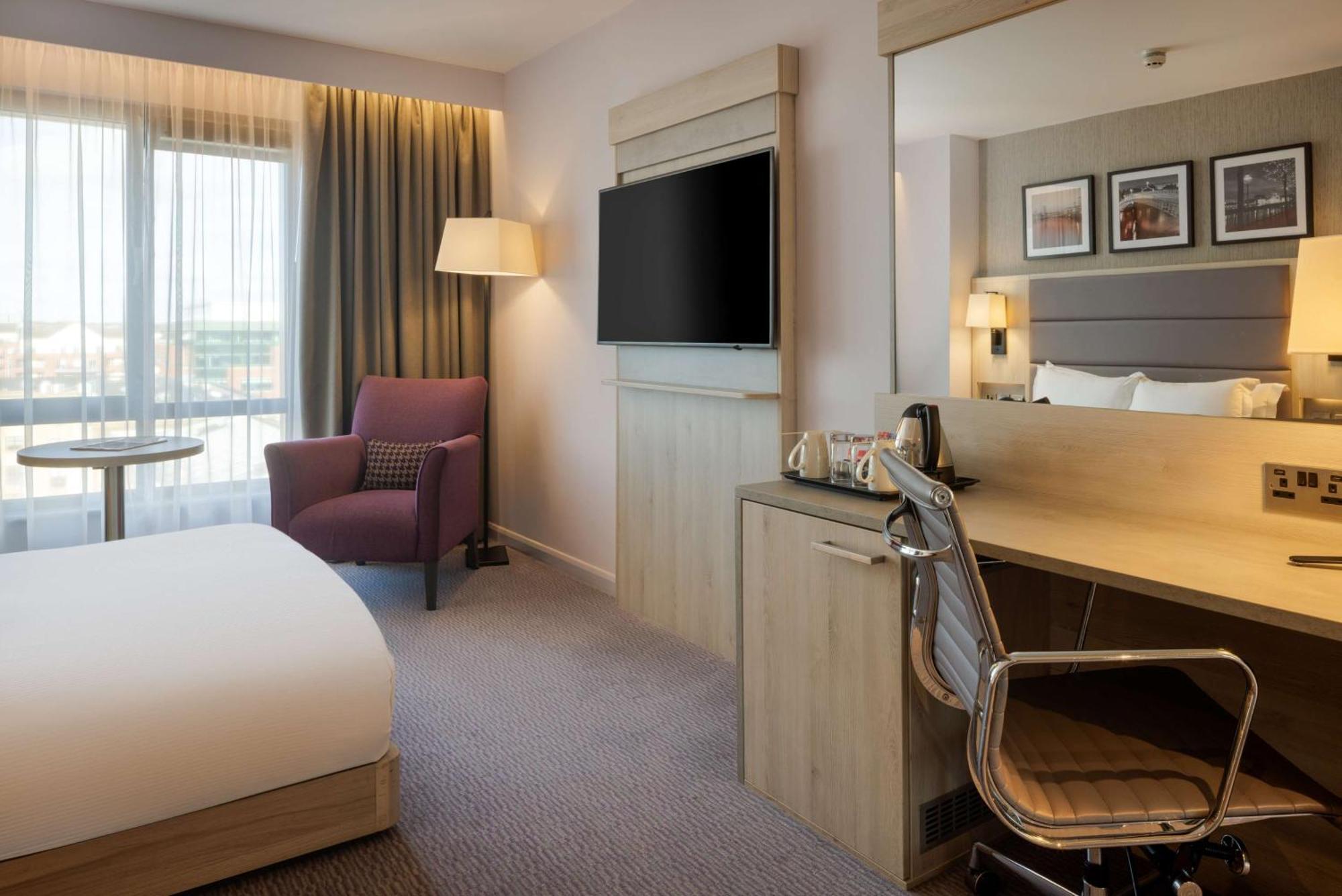 Hilton Garden Centre 4*