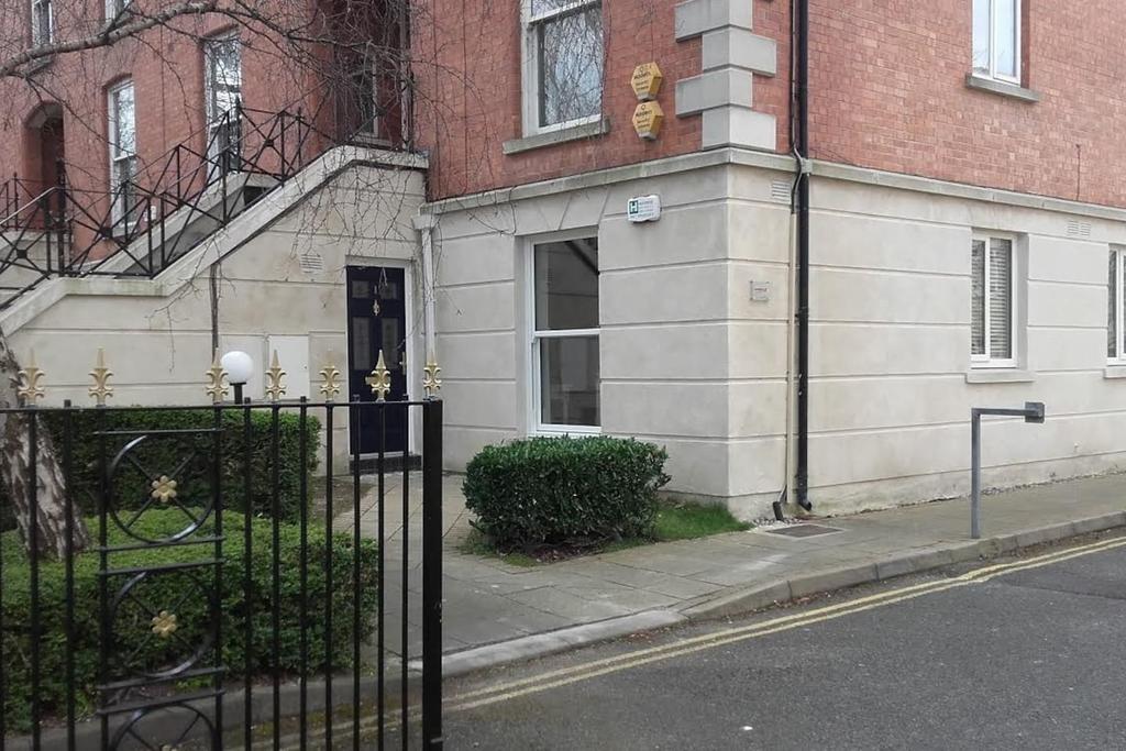 Luxury Ballsbridge Beside Rds Apartment