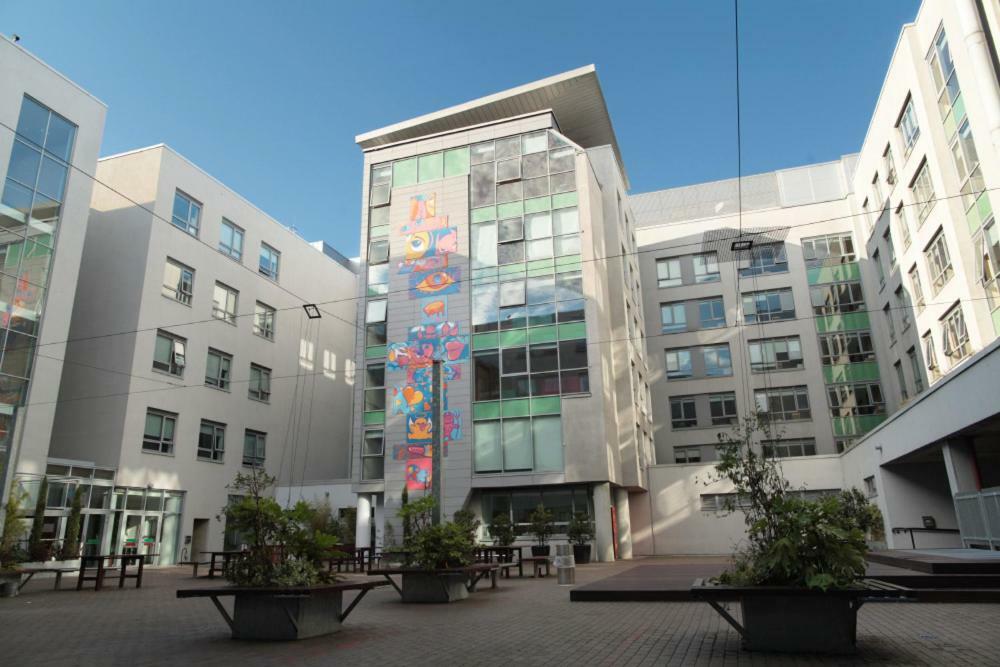 Mayor Square Nci Residences Ifsc Apartment