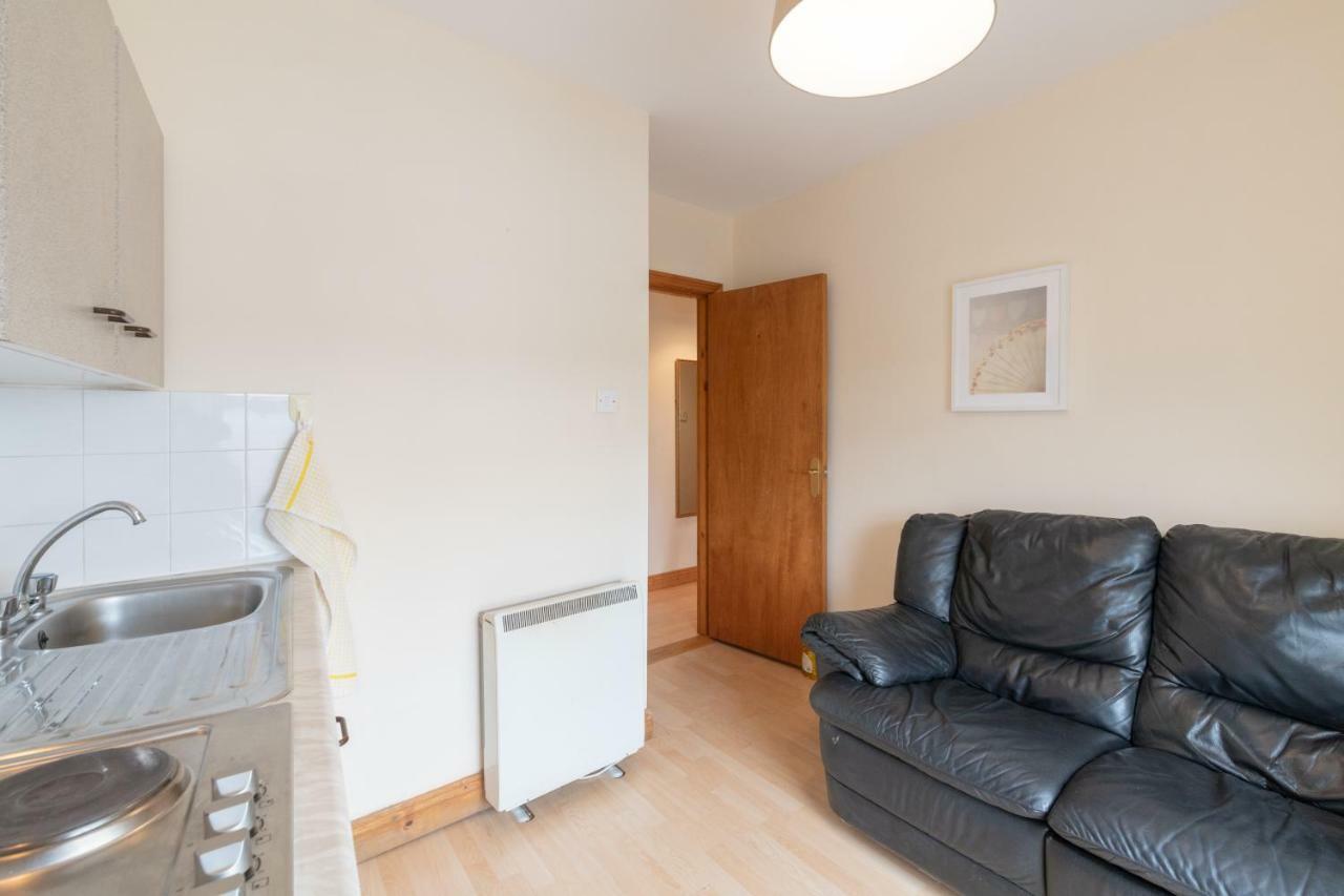 Apartment The Red Parrot Townhouse *