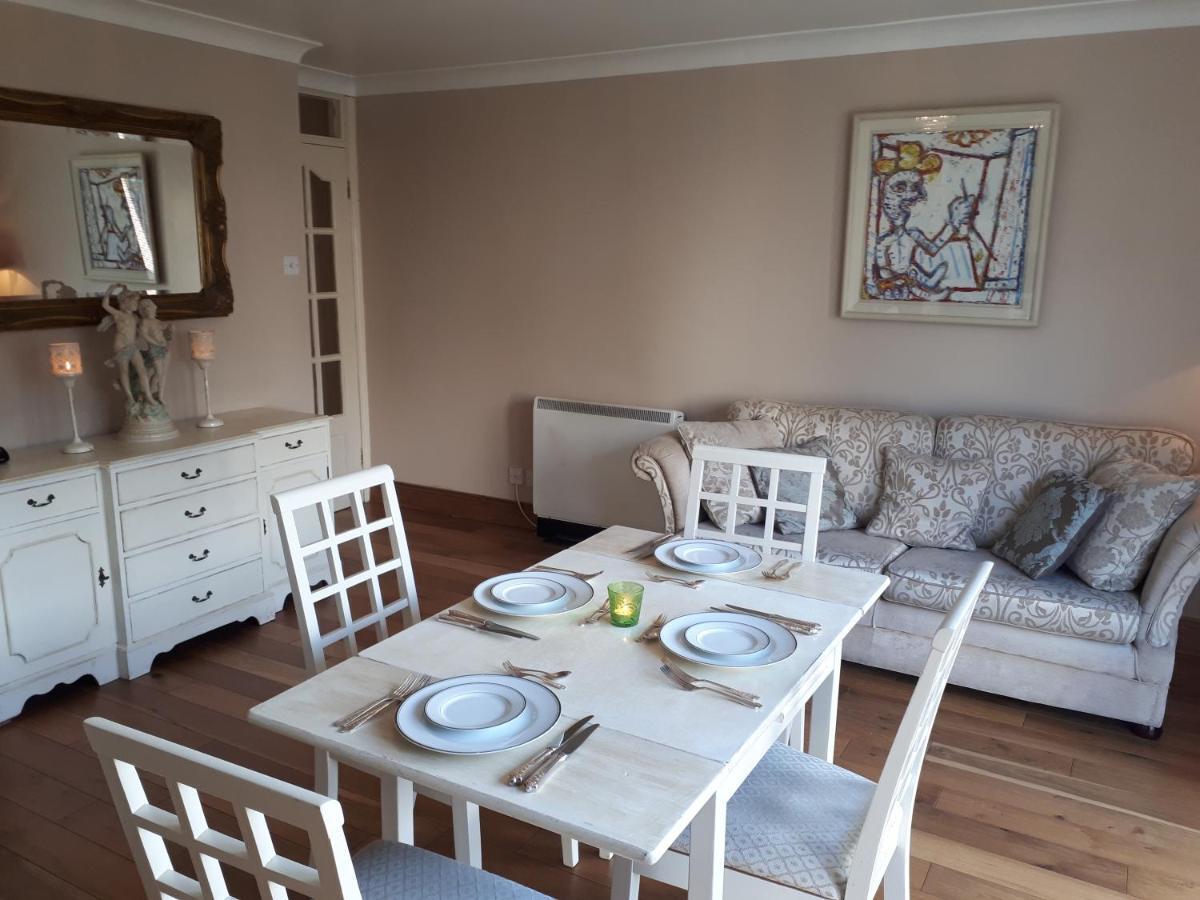 Luxury Ballsbridge Beside Rds Apartment *