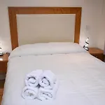 Black Or White En Suite