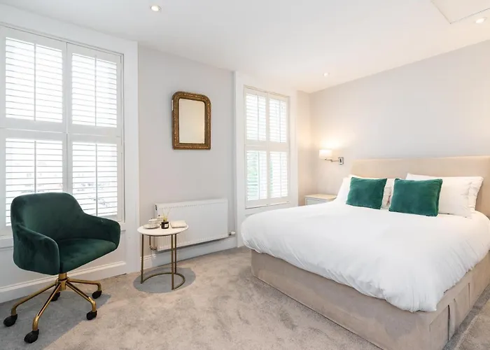 Albert Rooms