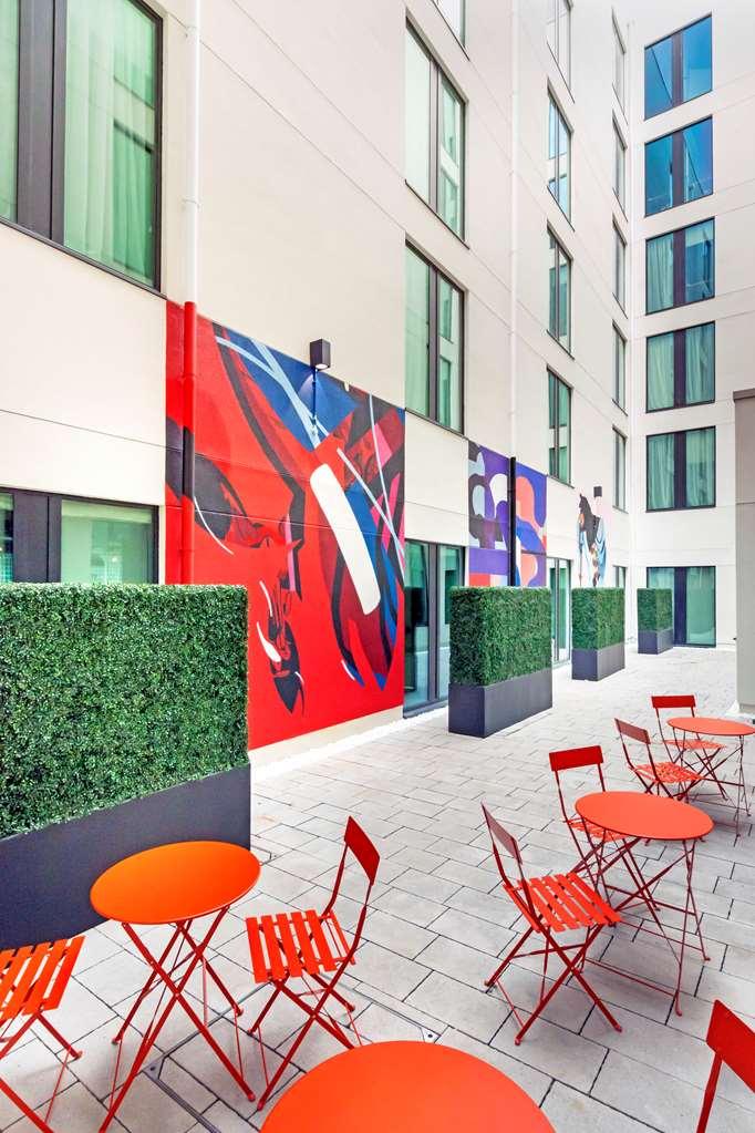 The Hendrick Smithfield Hotel 4*
