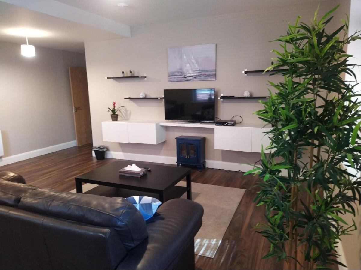 Apartment Spacious Two Bedroom Longs Place, 8 *