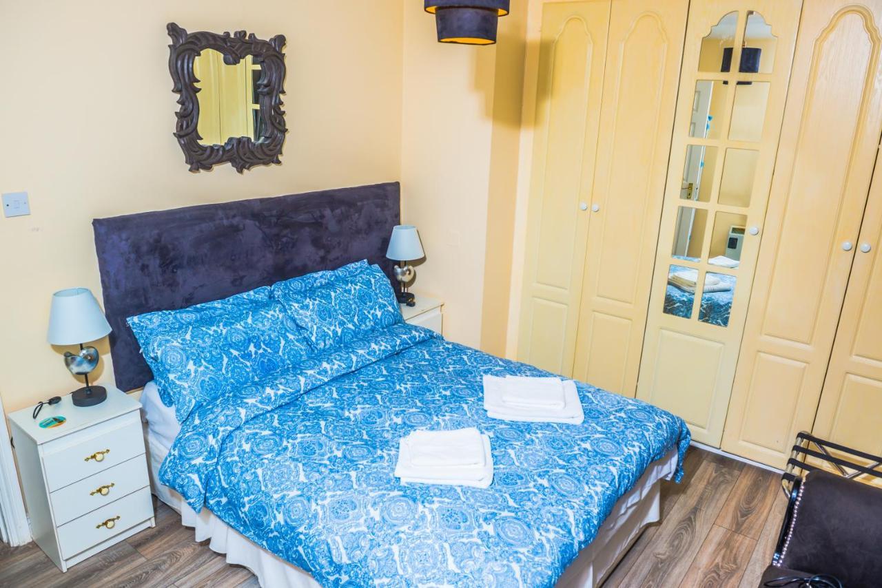 Aparthotel Liffey Suites *