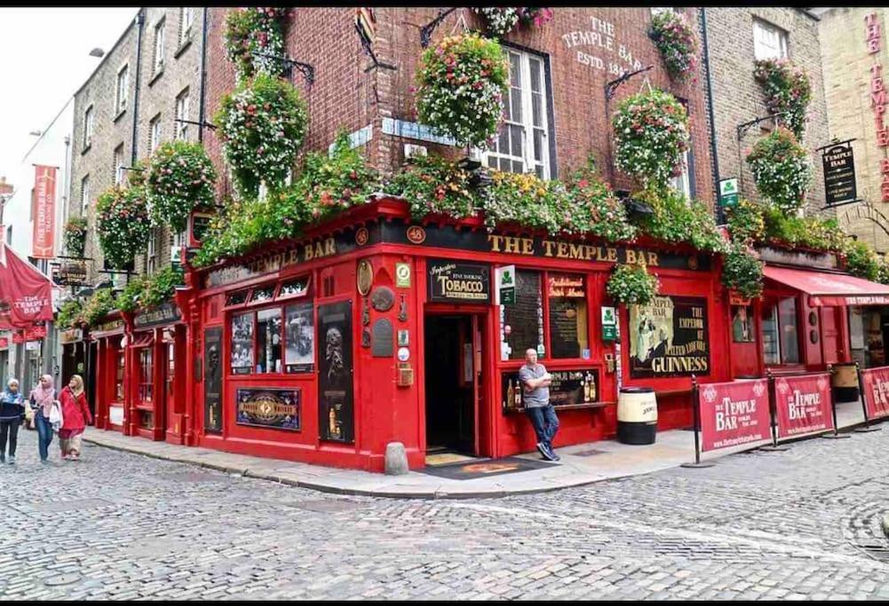 In Dublin's Tourist Spot Temple Bar Fully Renovated Dublin