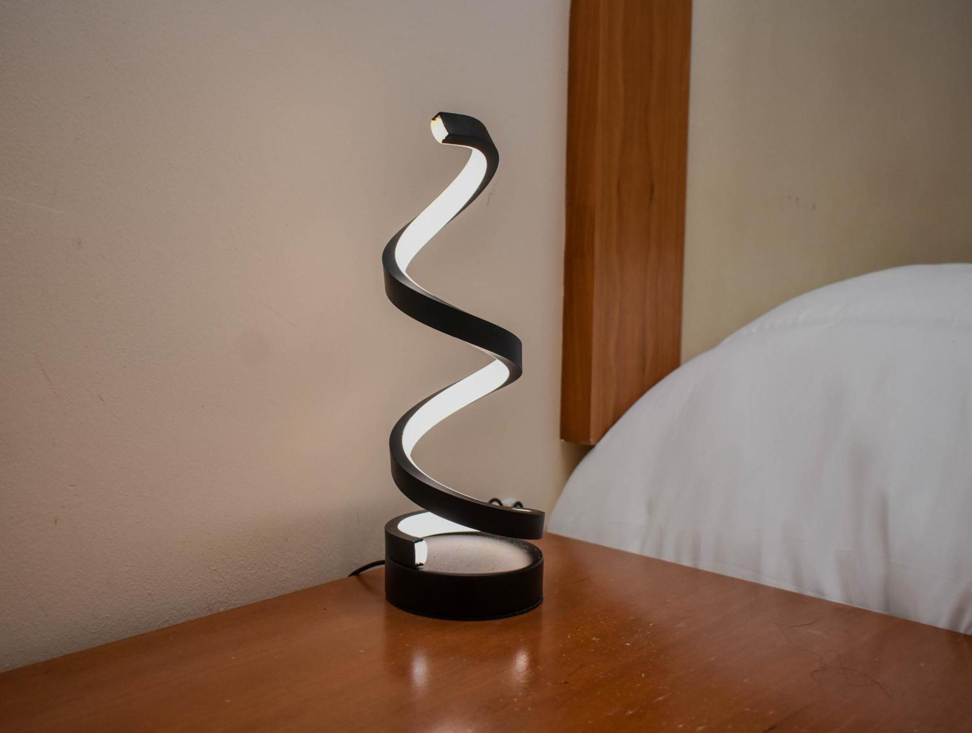 Black Or White En Apartment Dublin