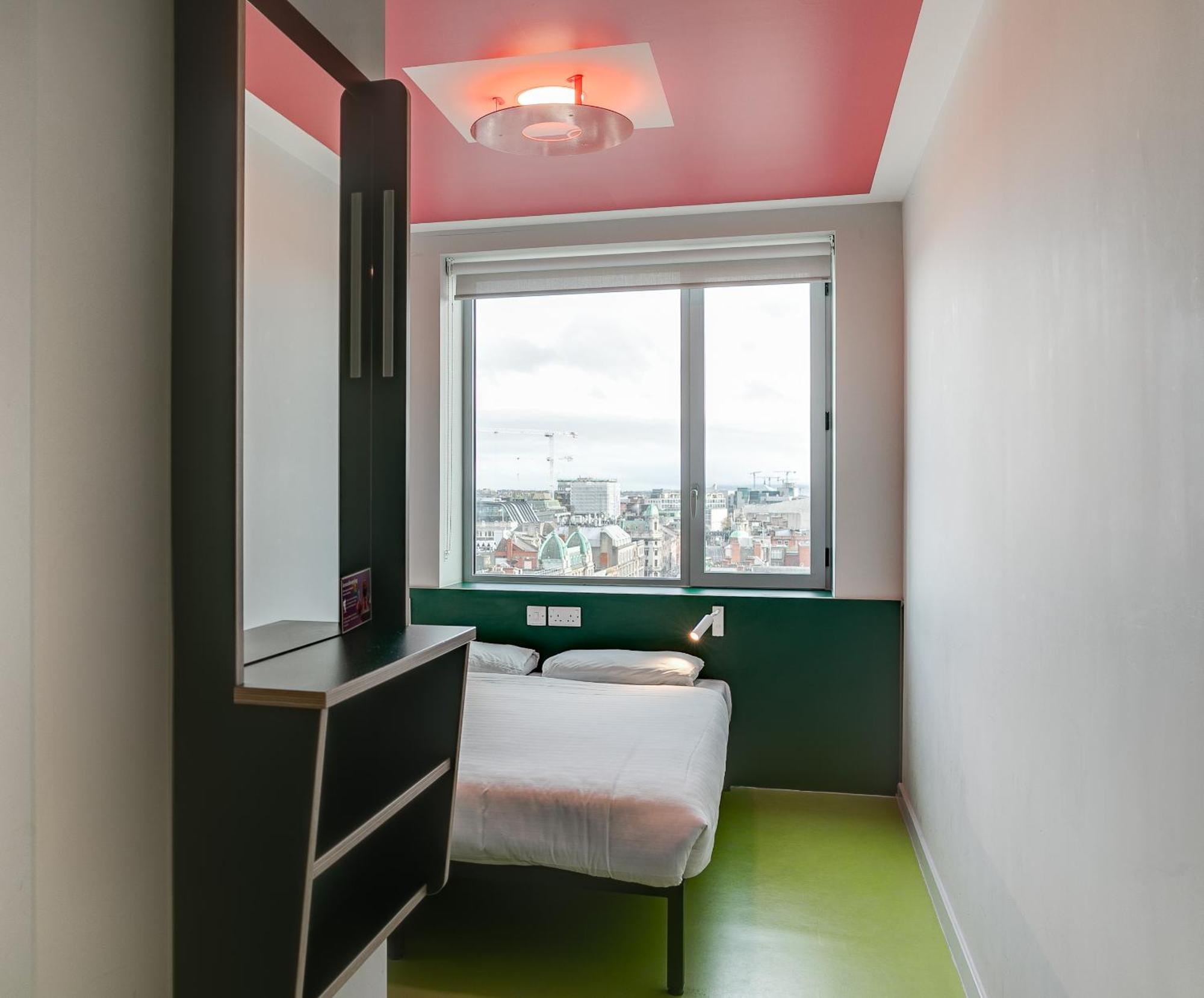 Hostel Clink I Lar *