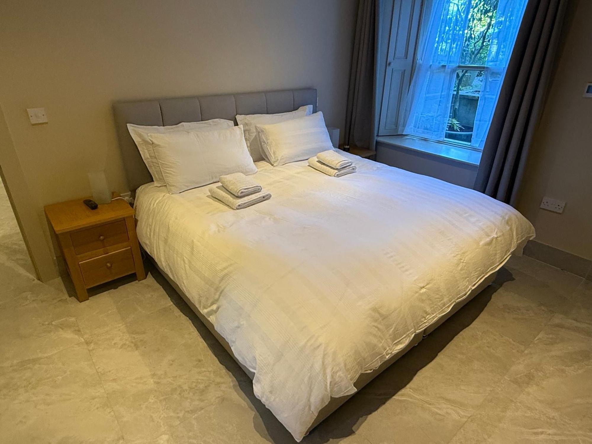 Dun Laoghaire Coastal Retreat & Hidden Getaway