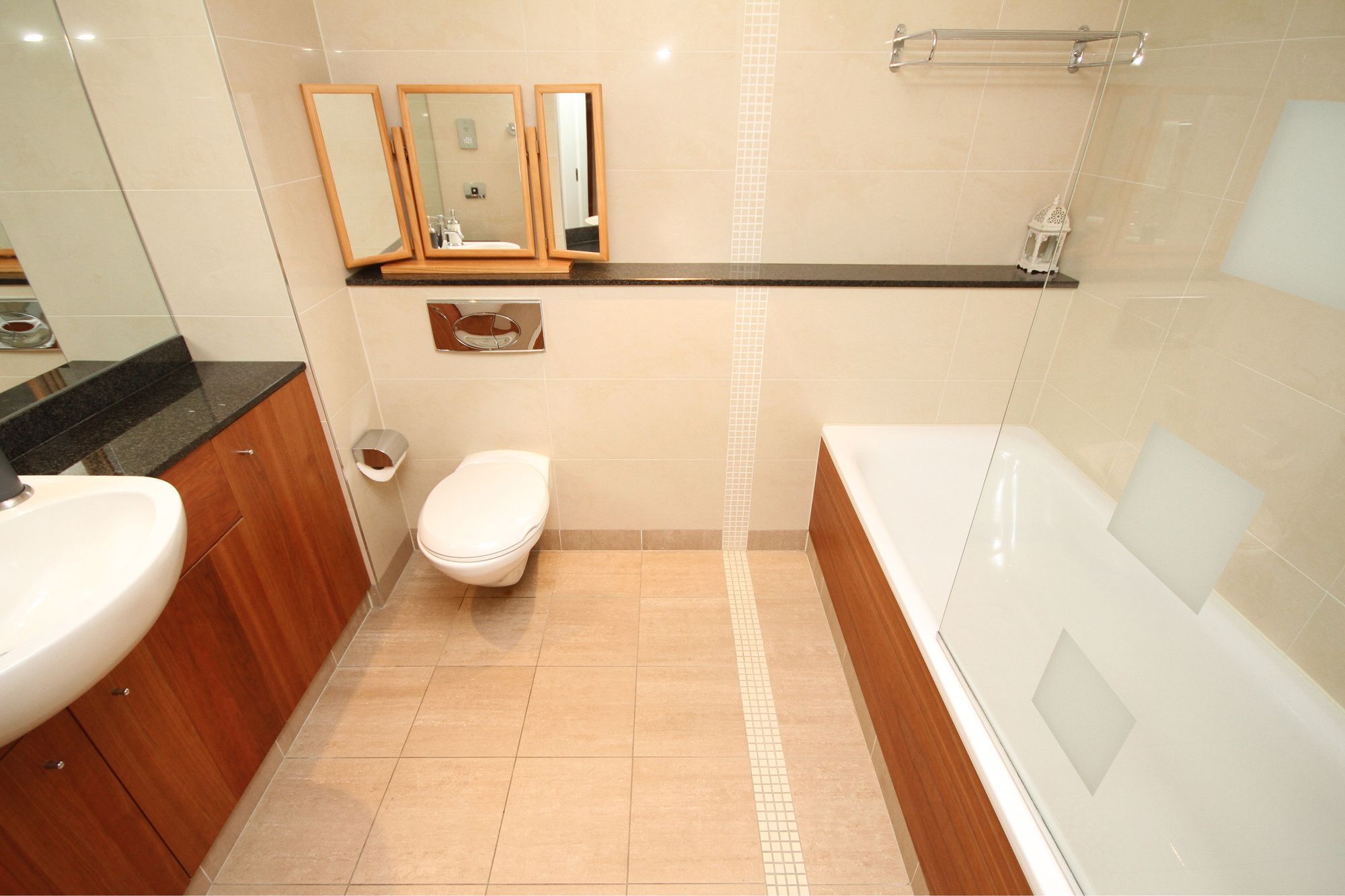 South Great Georges St. Penthouse Apartment *